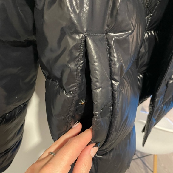 Aritzia Mr. Super Puff size XL - Picture 8 of 8